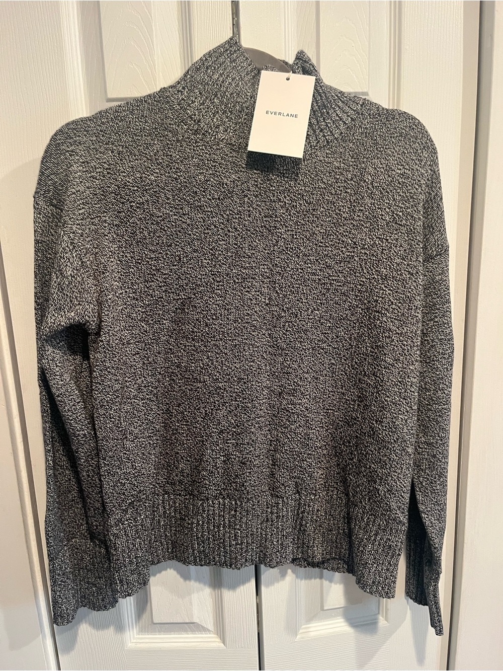 Everlane Black and White organic cotton, Mock Neck Sweater Sz XS NWT
